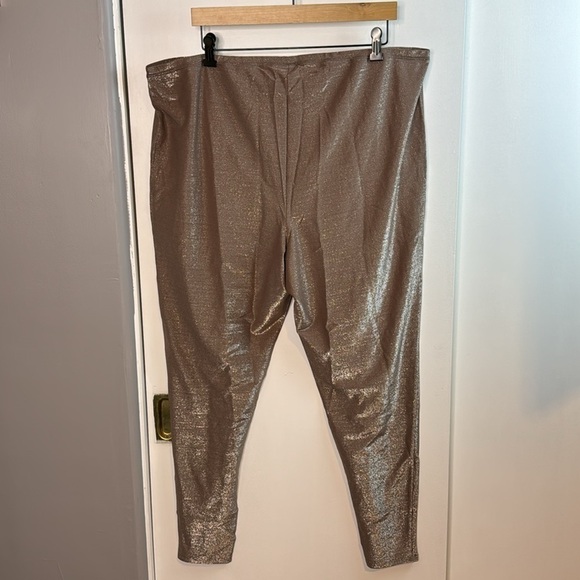 NWT SKIMS, size 4X, shimmer, metallic leggings, color, sienna,(AP-PNT-1345 - Picture 7 of 8